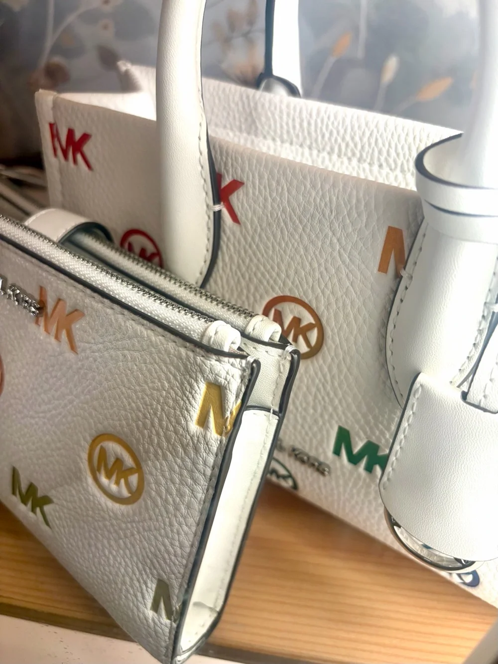Michael Kors Mirella Rainbow Convertible Crossbody Handbag & Wallet NWT